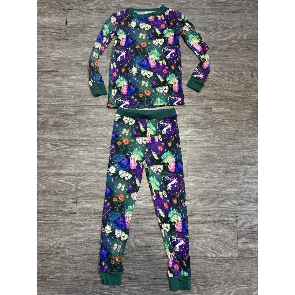 Wicked-inspired "Pink Goes Good with Green" bamboo Unisex Pajama Set Size 6t